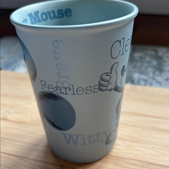 🍀3 for $25🍀 Disney Mickey Mouse coffee mug - Picture 3 of 7